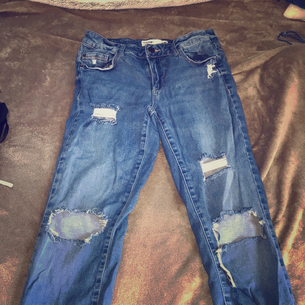 Ripped jeans